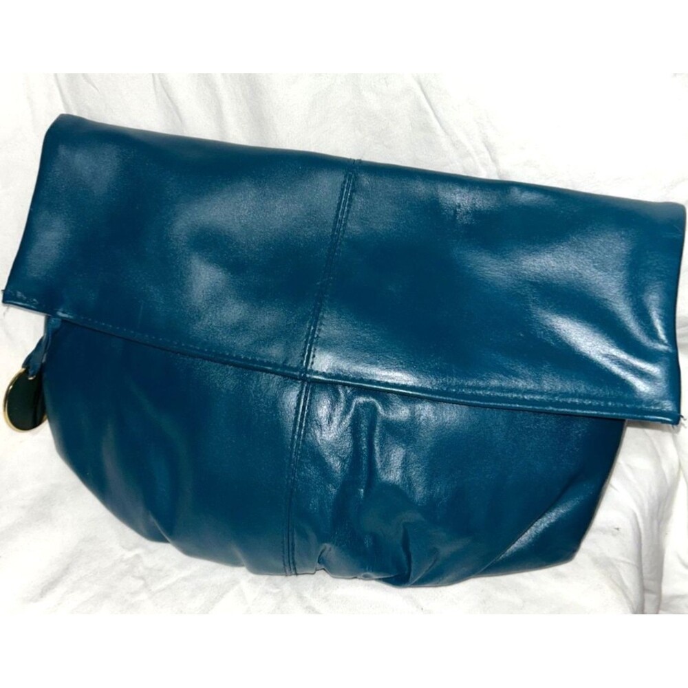 Vintage Women’s Teal Pleated Leather Clutch Handbag w/Charm Old Money Evening - Picture 2 of 8